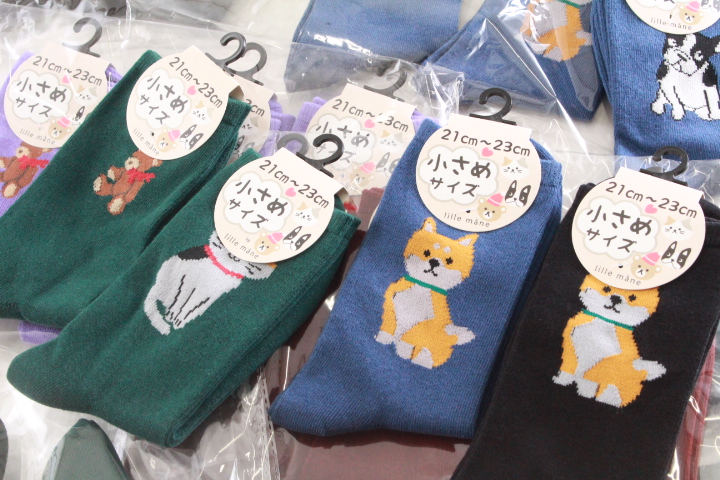 緊急値下げ！！2箱買うと安い！！町のくつしたやさんのソックス　アニマルシリーズ（レディス）　こみこみ　240足セット！