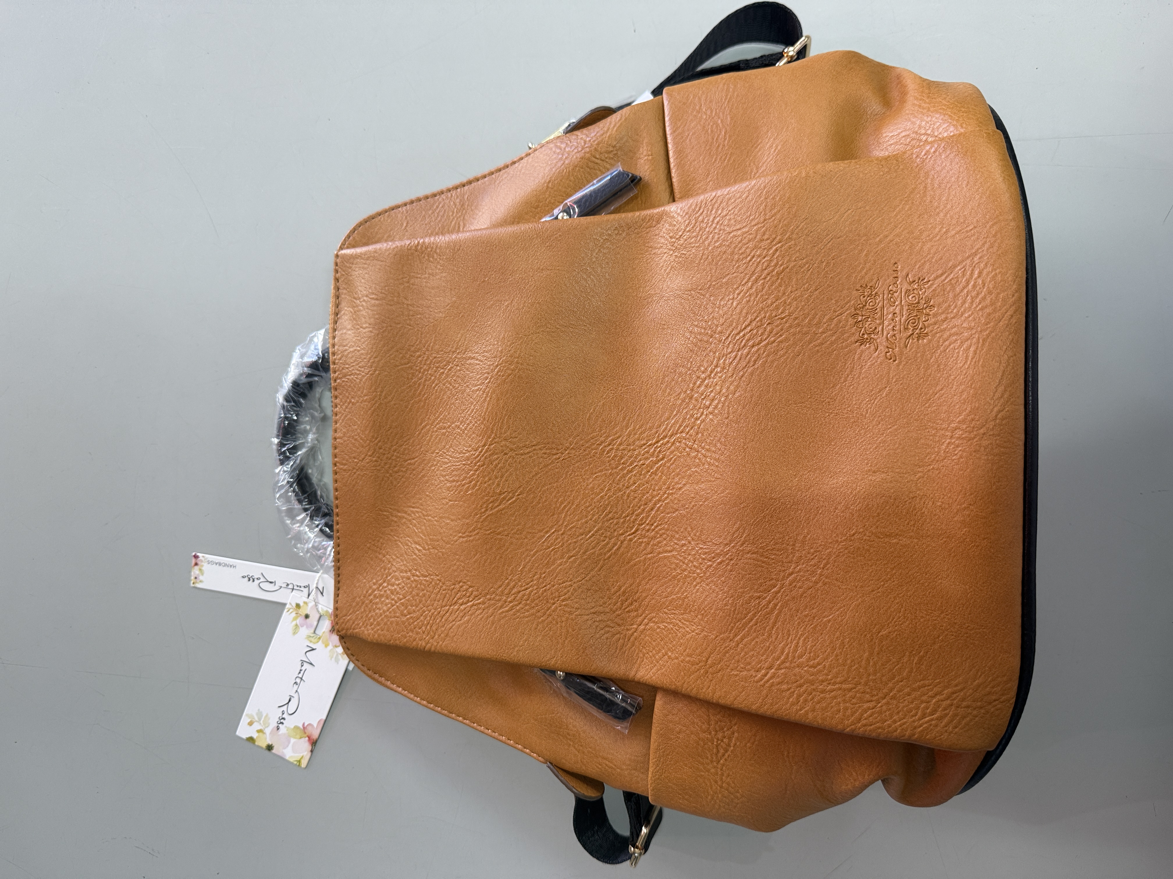 お洒落なデザインBAG参考上代12100円（税込）