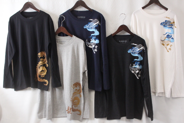 紳士長袖和柄プリントＴシャツ　26枚　28115625