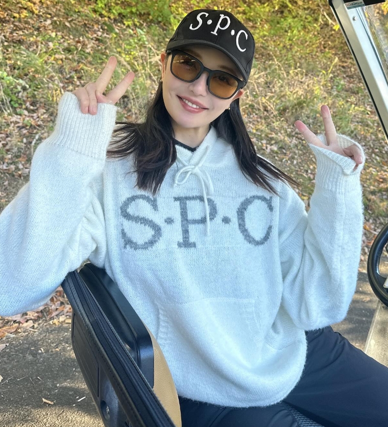 緊急在庫処分！さなぱっちょSPC GOLF ゴルフウェア　男女兼用＆レディス　アパレル１００枚服箱