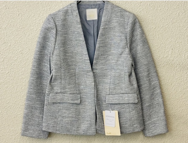 ワールド社　レディースのジャケット　上代16940円　31個ＳＥＴ！