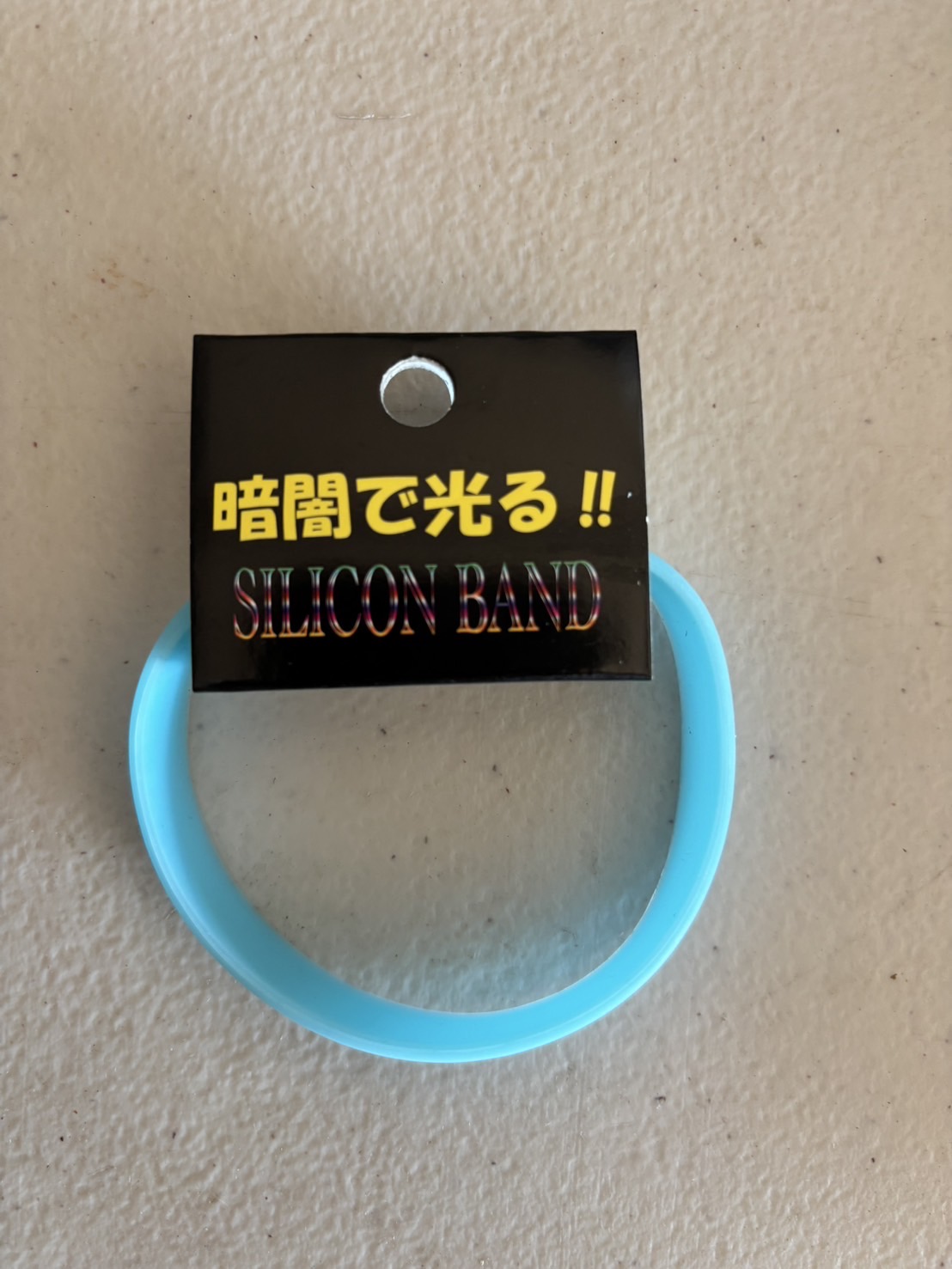 ライブやフェスにオススメ！光るシリコンバンド約5万個あります！