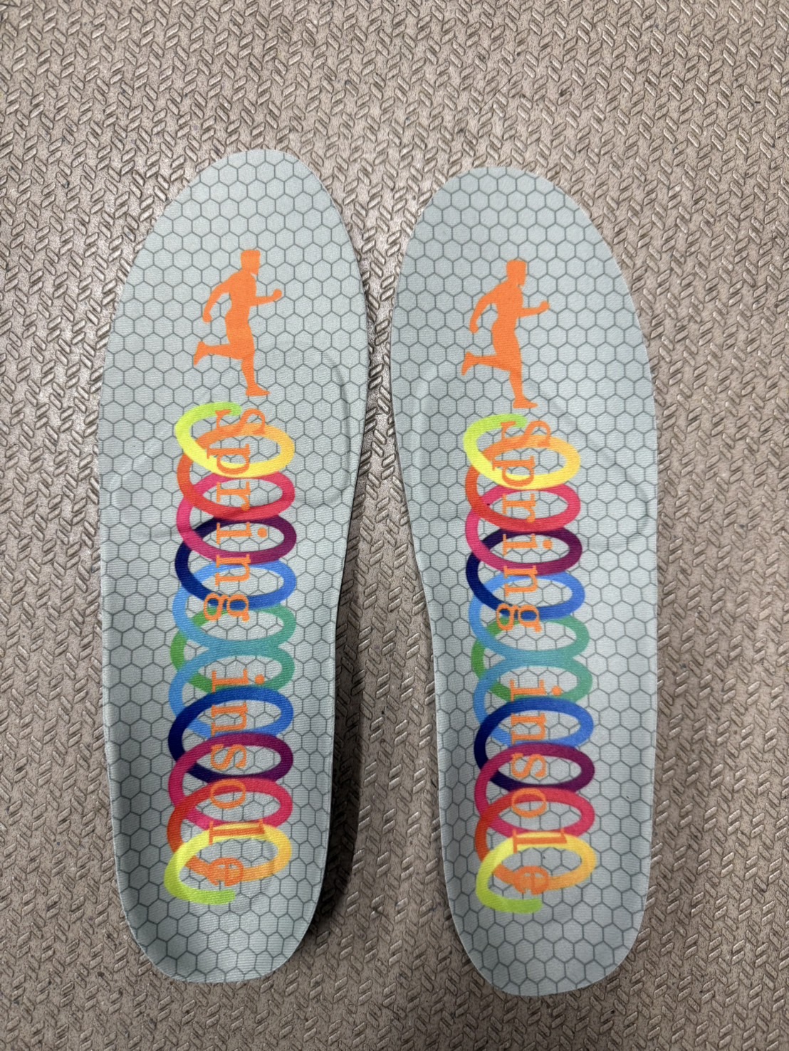 amazonからの特別処分品！アメリカ製　PORON社　スプリングインソール　サイズ混み混み　19足セット　先着1セット