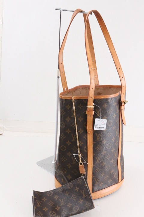 ご注文のお客様プロ撮影画像使用OK！ヴィトンが気絶安！！　中古 ユーズド LOUIS VUITTON ルイヴィトン ヴィンテージ バケットGM モノグラム ショルダーバッグ バッグ レディース M42236