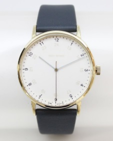 国内正規品　ISSEY MIYAKE　腕時計　130個入り　 NYAJ706