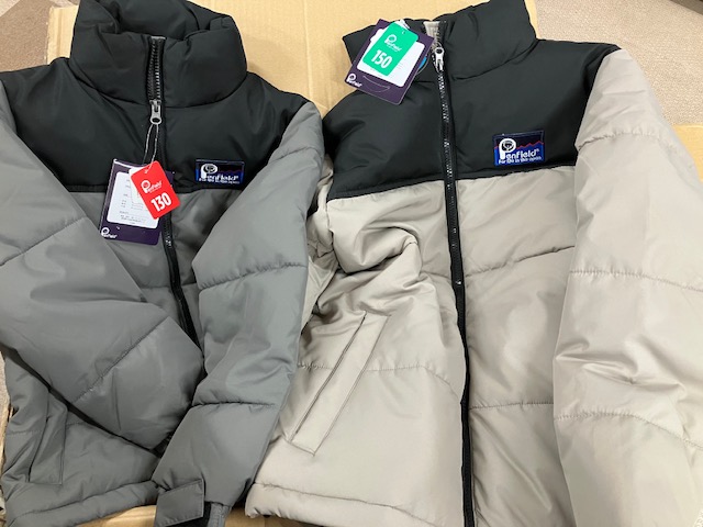ラストスパート！　コストコ処分品！！限定１セット！　15122	Penfield ペンフィールド キッズ 中綿 ジャケット　グレー・ベージュ2色こみ6枚入り