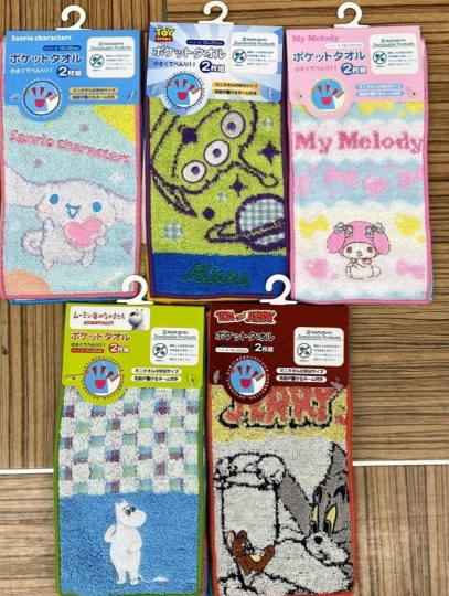 キャラクターポケットタオル(2枚組)　50個入り 1003226271
