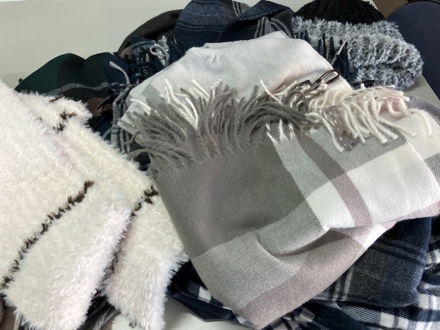 サンプル品　あったか雑貨　Ｂ品こみこみ38個セット