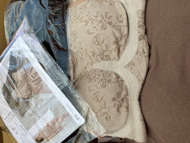 12月8日入荷！！気絶安！アパレル問屋閉店処分　レディスインナー　57個セット