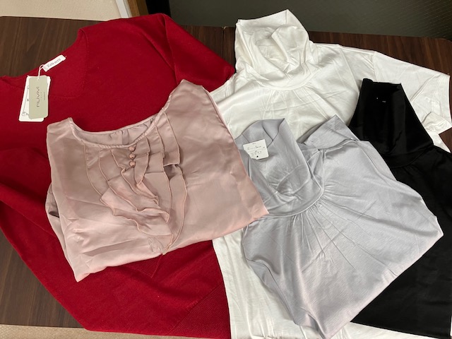 12月8日入荷！！気絶安！アパレル問屋閉店処分　春夏物レディス　アパレル　90枚