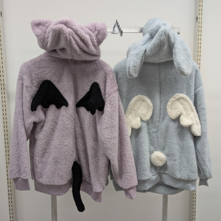 レディス　ファー起毛天使と悪魔ZIPパーカー　12個　1003782831　/　ファー起毛天使と悪魔チュニックパーカー　12個　1003782841