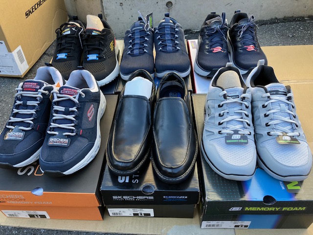 1年振りの入荷！スケッチャーズ　メンズ　シューズ　A品　30足混み混みセット