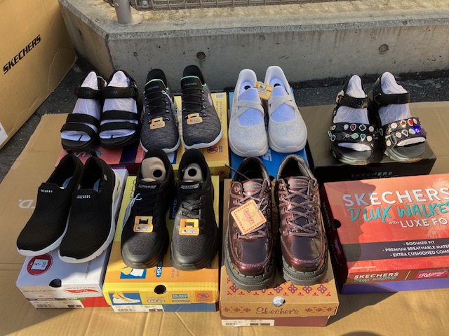 1年振りの入荷！スケッチャーズ　レディス　シューズ　A品　30足混み混みセット 最新人気モデルも入っている！