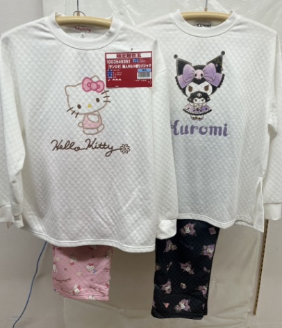 【サンリオ】婦人　キルト被りパジャマ　12枚入り 1003799261