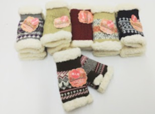 婦人　アクリルカバー編手ボア付手袋　30双入り 100367561