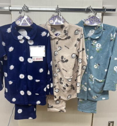 【超特価】婦人　サンゴフリース前開きパジャマ　18枚入り 1003779061