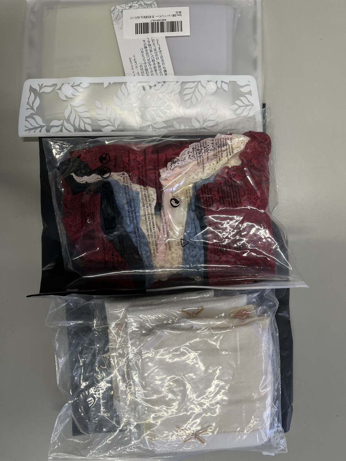 amazonの特別処分品！レディスショーツ4枚組と5枚組こみこみ54組だけ！気絶安で大処分！