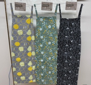 【特価】強撚ワッシャーロングエプロン　プリント・無地　後縛り/前縛り　9枚入 1003418961・1003418951・1003418941・1003418931