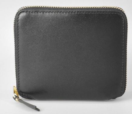 【COMME DES GARCONS】コムデギャルソン　2つ折財布 財布 レザー　ブラック　1個から購入可能！ SA2100