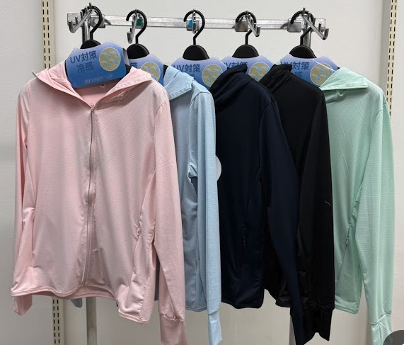 レディース　UVパーカージャケット　２サイズ１５枚入り