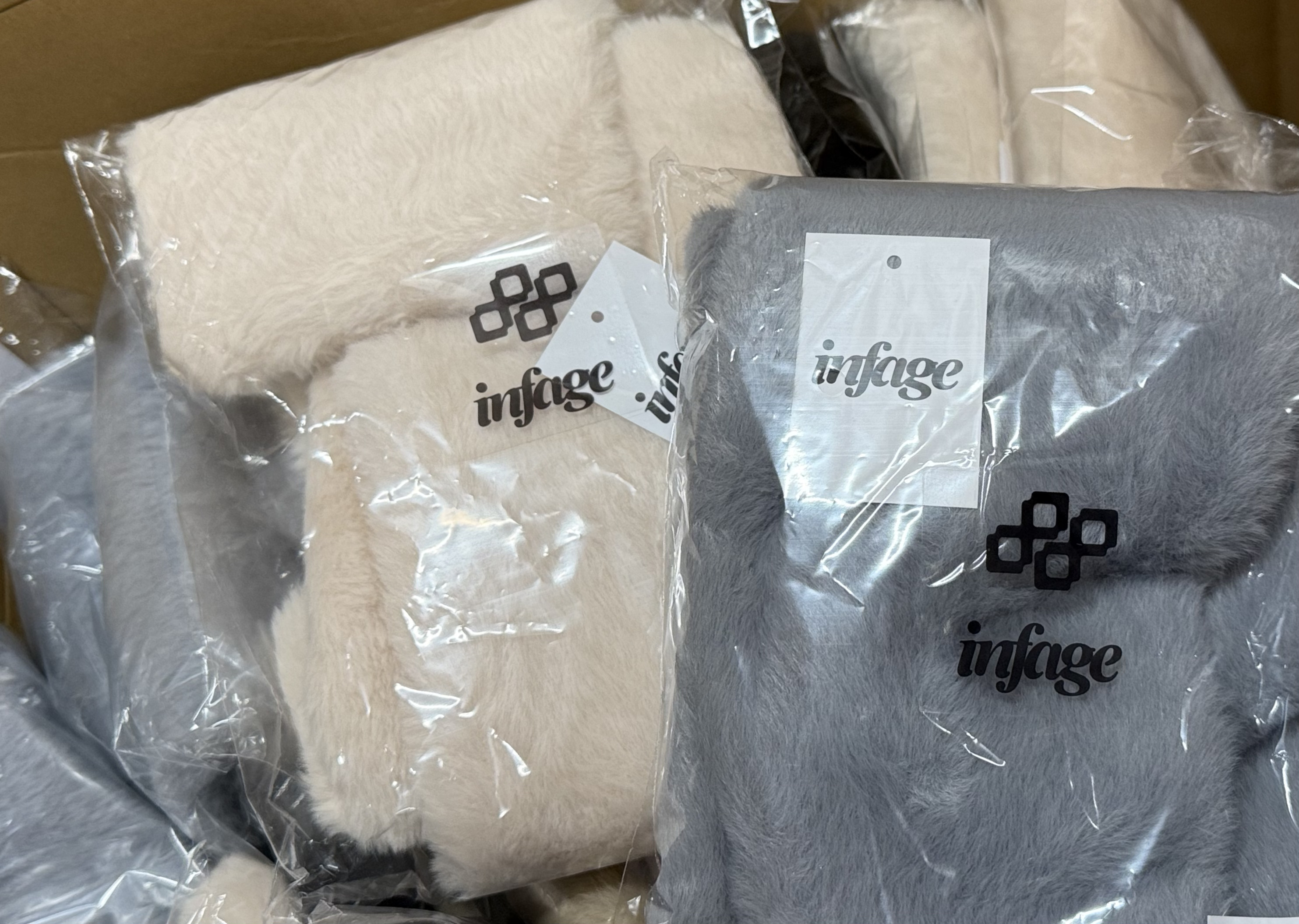 Amazon大処分大特価！！　ファーマフラー　65円！