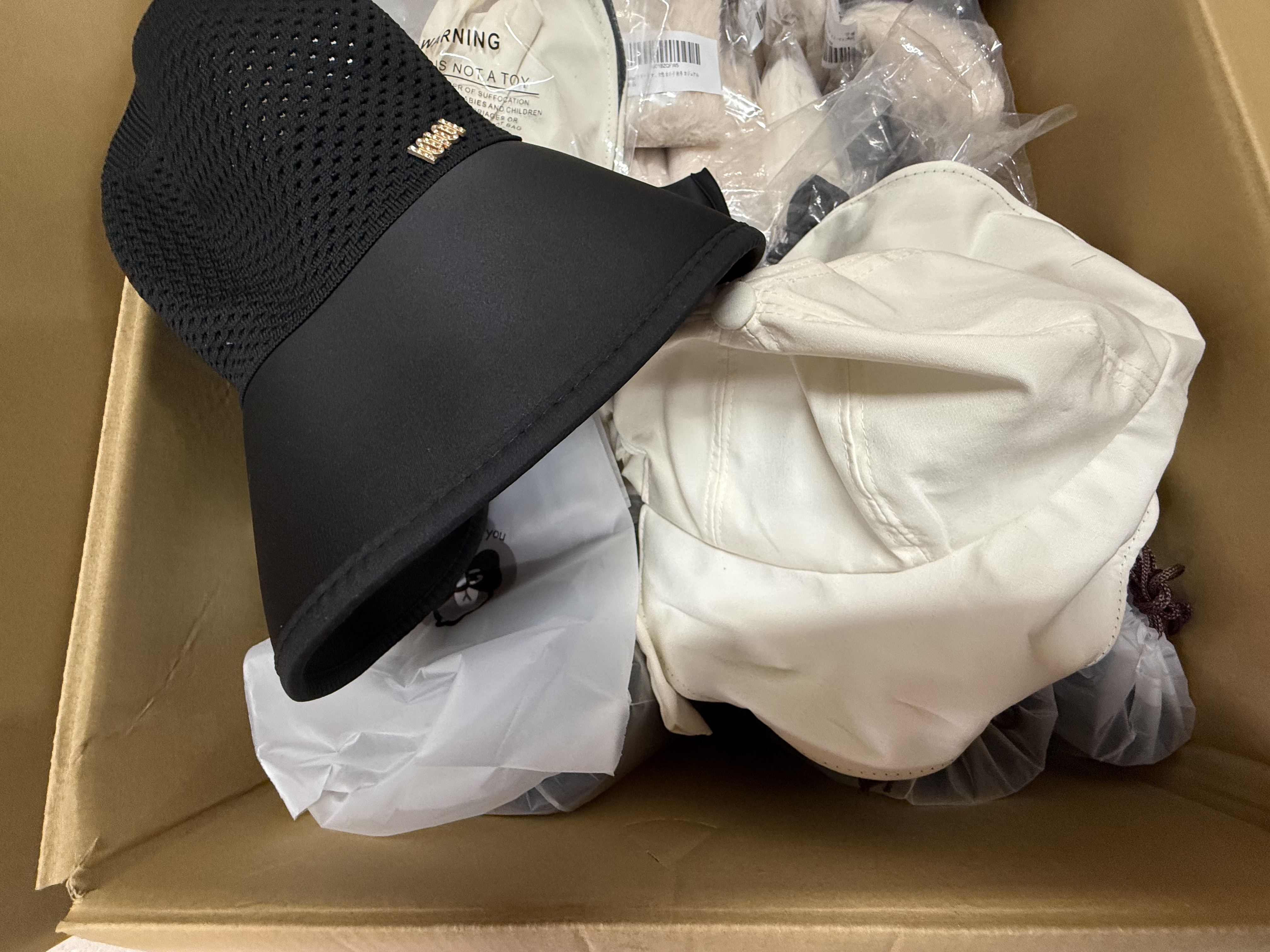 Amazon大処分大特価！！　レディス帽子13個入り