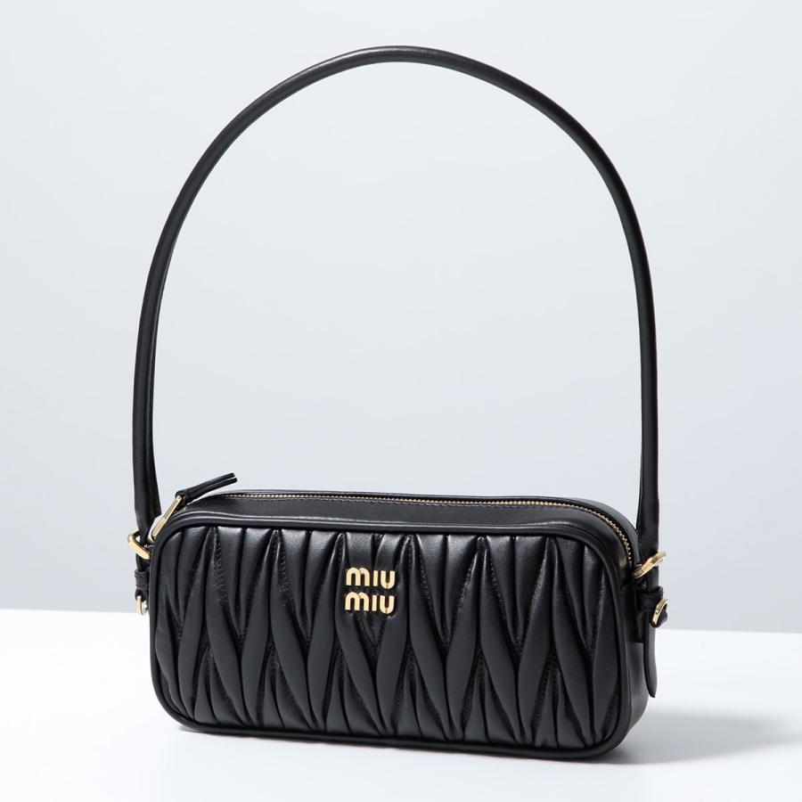 【miu miu】ミュウミュウ　MATELASSE マテラッセ　ミニバッグ　1個から購入可能！ 5NE024