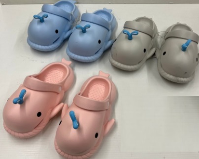 (特価)レディース/ジュニア　まるっとクジラサンダル　18足入り 1003152311・1003152301