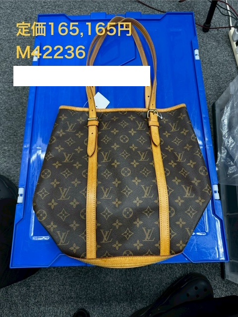 ヴィトンが気絶安！！　中古 ユーズド LOUIS VUITTON ルイヴィトン ヴィンテージ バケットGM モノグラム ショルダーバッグ バッグ レディース M42236