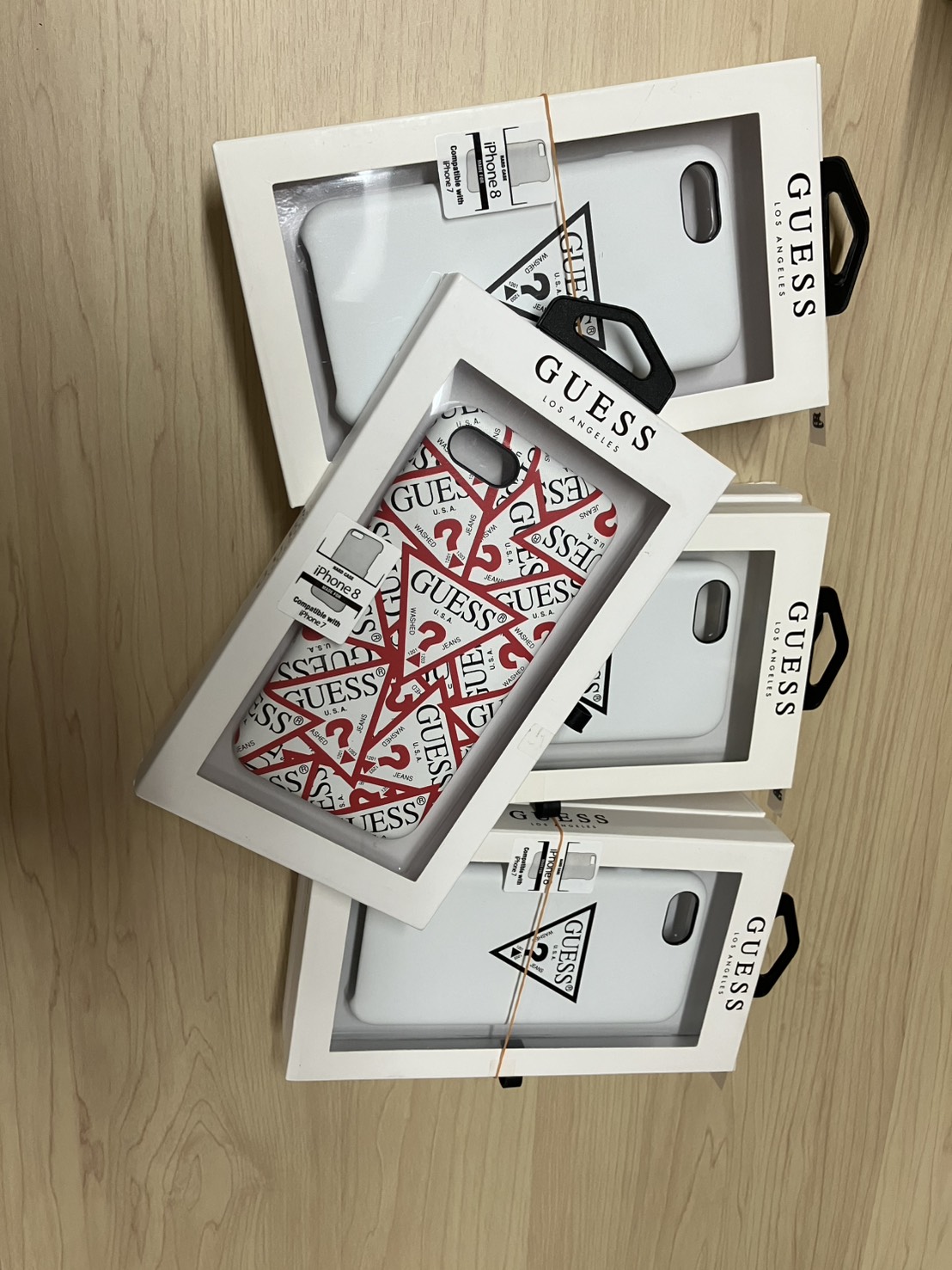 1セット限定！GUESS iPhone7/8用 ケース 新品未使用 9個セット