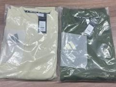 アディダス　国内正規品　トレーナー　　600枚入り