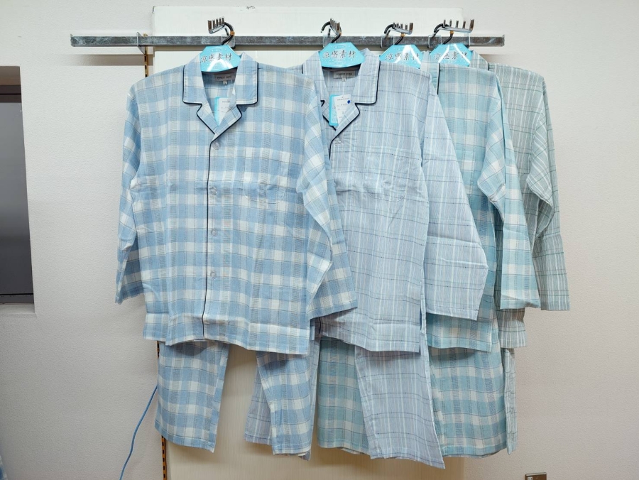 楊柳シニア向長袖テーラーパジャマ　Ｓ/M　12枚入り