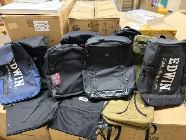 【1点1,800円】EDWIN バッグ おまかせアソートセット！リュック・デイパックなど 25個【1セット限定】