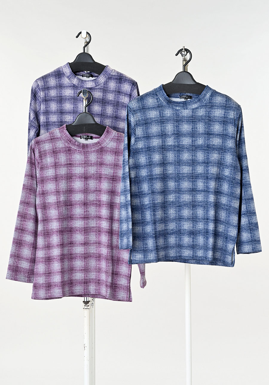 売れ筋商品！！レディース　長袖ニットソープリントPO　6枚入り　全3色　M～L